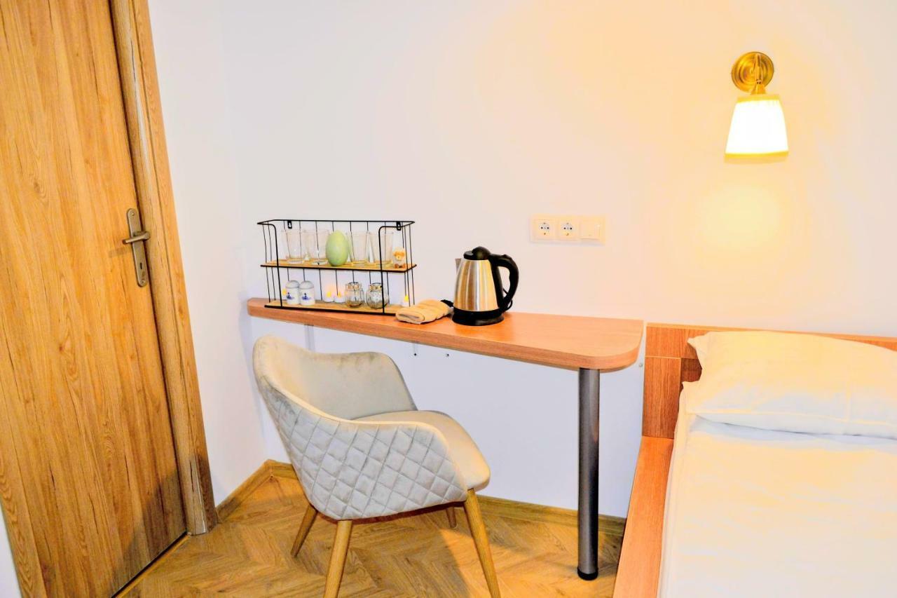 سيبيو Apartament Turnul Pielarilor Studios المظهر الخارجي الصورة