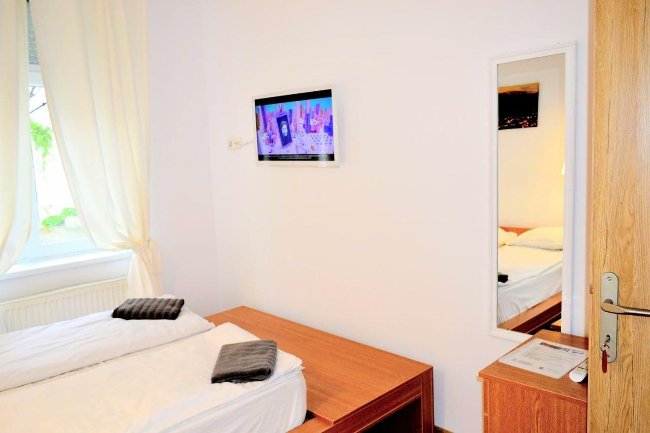 سيبيو Apartament Turnul Pielarilor Studios المظهر الخارجي الصورة