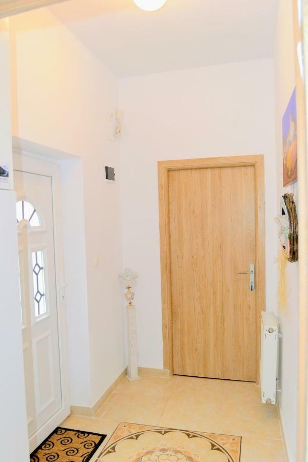 سيبيو Apartament Turnul Pielarilor Studios المظهر الخارجي الصورة