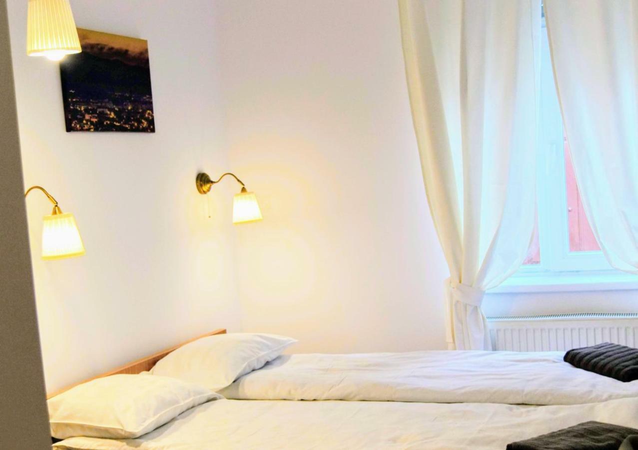 سيبيو Apartament Turnul Pielarilor Studios المظهر الخارجي الصورة